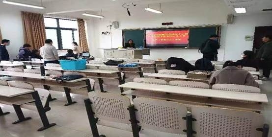 f397a25240ec5574ea2230bedb7b3d8