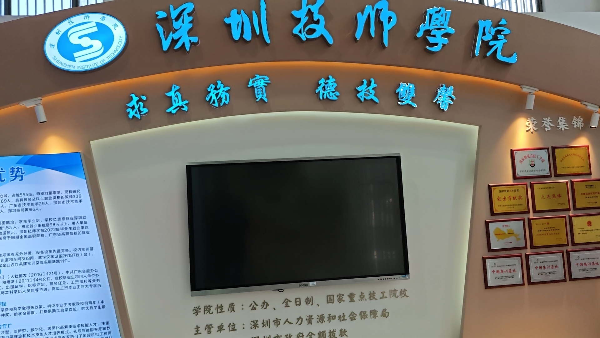 0a2b0033c56ac283848a240608fb57a.jpg 0a2b0033c56ac283848a240608fb57a.jpg